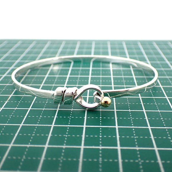 TIFFANY Authentic Gold Bracelet - Picture 9 of 9